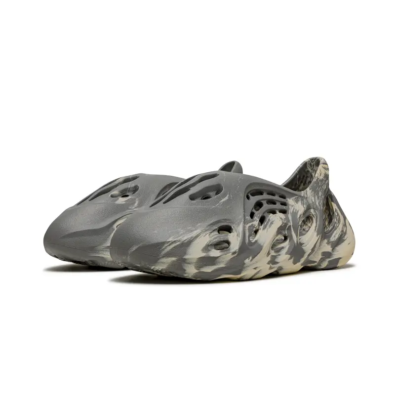 Yeezy Foam Runner MXT 