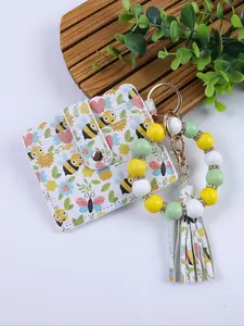 Cute Animal Style Beaded Wrist Keychain, Colorful Card Holder, Multiple Styles Available, Perfect Gift for Mom, Friend, Holiday, Multi Purpose Keychain