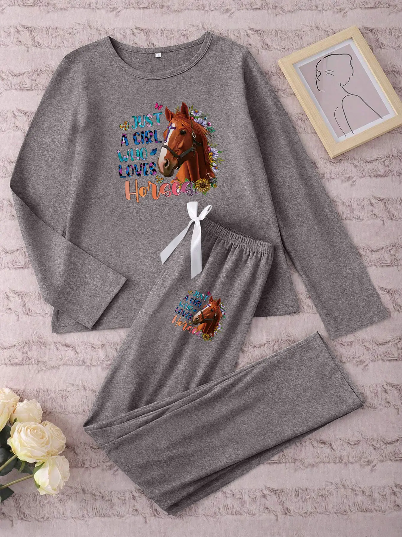 Women's Long Sleeve Pajama Set, Colorful Letter Horse Print Sleepwear, Casual Fitted Nightwear for Spring & Fall, Loungewear Pjs
