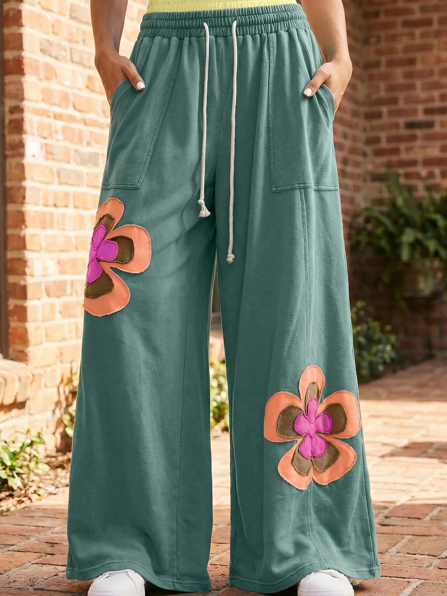 Women’s Floral Patchwork Wide Leg Pants, Colorblock Drawstring Elastic Waist Casual Loose Trousers with Pockets