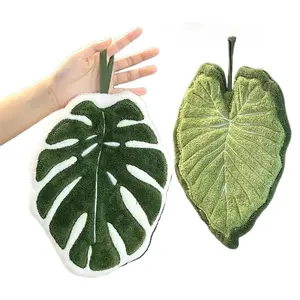 Hanging Kitchen Hand Towels 2 Pack Coral Fleece Leaf Towels Soft Super Absorbent Quick Dry Decorative Towels with Hanging Loop Cute Plant Design for Bathroom Kitchen Oven Handle Home Decor Green