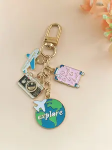Travel Theme Keychain with Airplane, Camera, Earth, and Luggage G Accessories, Fashionable Enamel Metal Key Ring, Perfect Gift for Travelers, Keychain Accessory