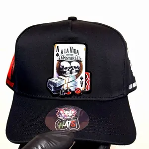 MAS ÁNGEL QUE DEMONIO HAT