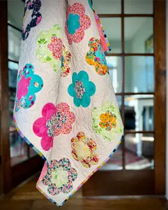 Pocket Full of Posies Quilt Pattern