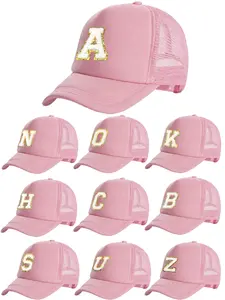 1 PC A-Z Flocked Letter (Optional) Pink Grid Trucker Hat, Casual Street/Commute Fashion Accessory, Adjustable Sunscreen Hat for Seaside Strolling, Unisex