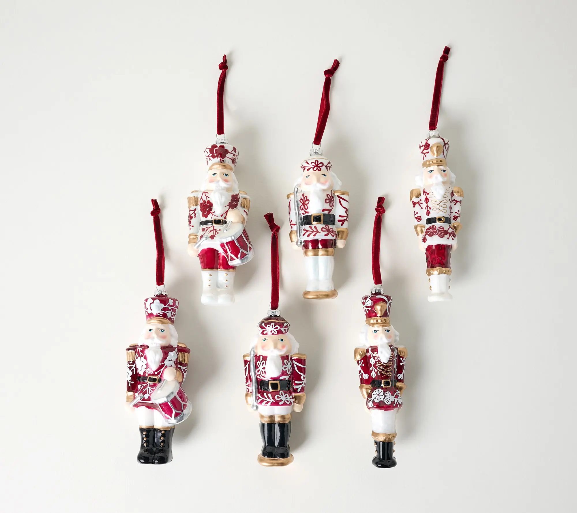 Hotel du Cobb by Dennis Basso S/6 Handpainted Glass Ornaments Hotel du Cobb by Dennis Basso S/6 Handpainted Glass Ornaments