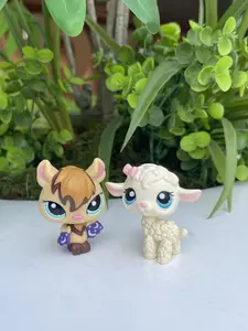 Mini Toys New Bat #1680 & Lamb#186 Shorthair Cats Dogs Collie Dachshund Cocker Spaniel Great Dane Action Figure Set for LPS Collectors Kids Xmas Gift