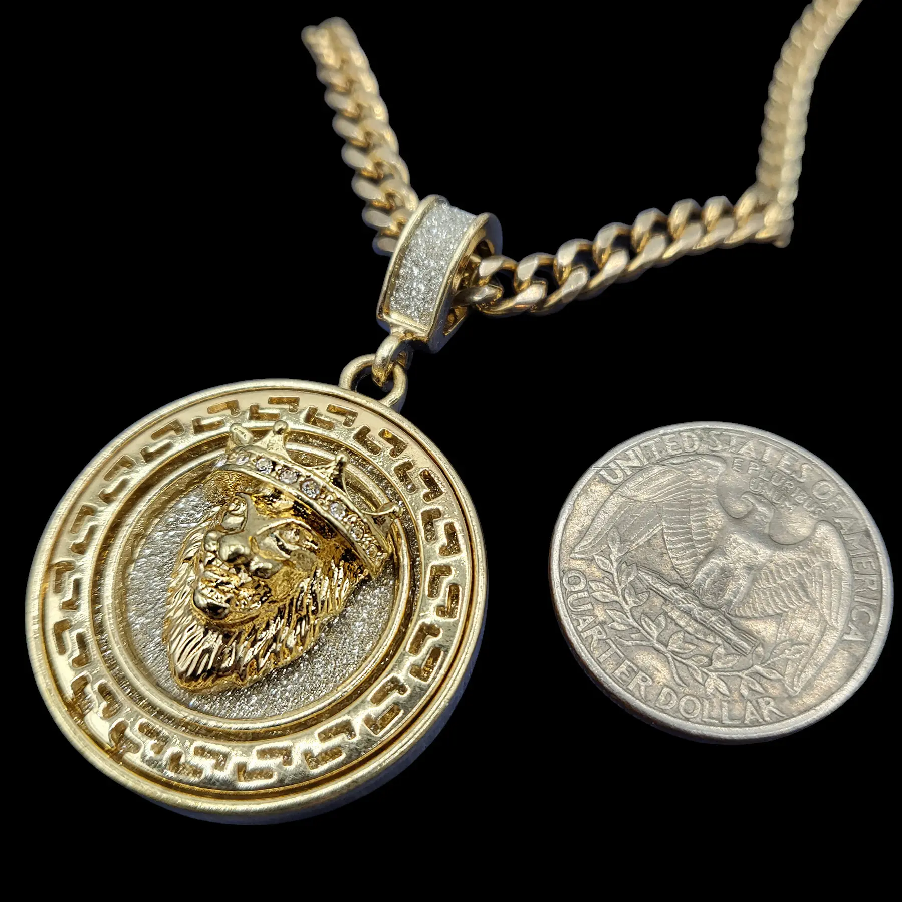 MaxBling81 Glittered King Lion Head Medal Pendant Bling Necklace - Chunky Cuban Circle Chain, Unisex Multi-Size 18in/20in/24in Gold/Silver Plated Metal, 32mm Round, Gold Plated Adjustable Casual Wear Costume Jewelry Accessory