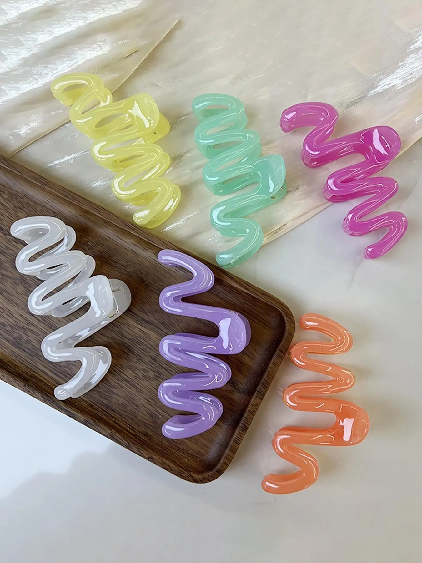 Solid Color Wave Design Hair Claws Set, Claw Clip Pack, Versatile Claw Clips for Women, Suitable for Updos and Thick Hair, Hair Accessories for Parties and Daily Wear, Gifts for Girlfriend