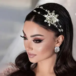1pc Women's Luxury Flower Rhinestone Metal Heavy Duty Hairband High-end Elegant Fairy Style Bridal Headwear Suitable for Daily Outing and Festival Wear