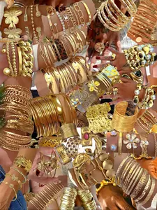 Vintage Fashion Elegant Old Coin Style Bracelet Set, Stackable Bracelets, Metal Geometric Hollow Carved Floral Design, Unisex Fashion Jewelry Accessories for All Seasons