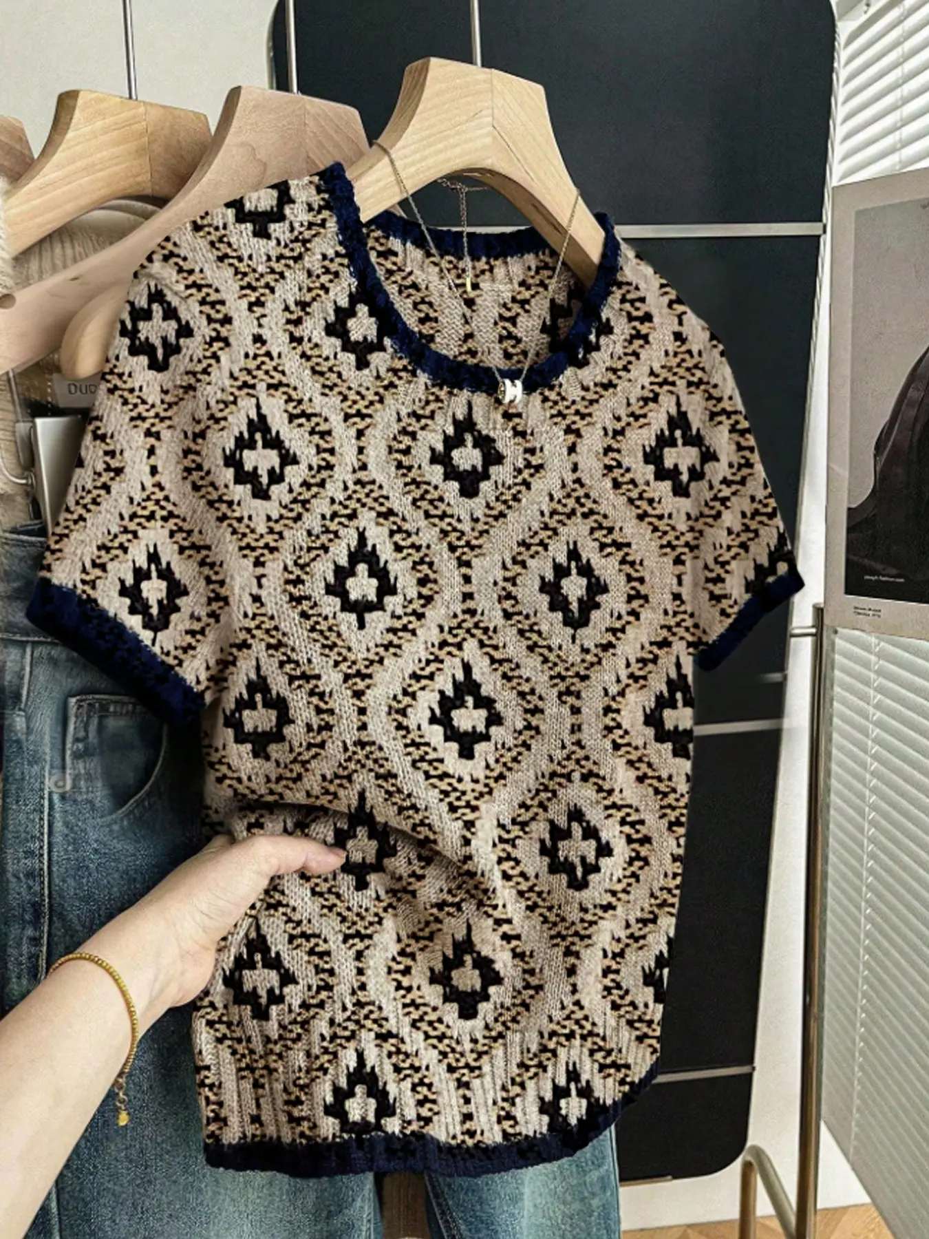 Vintage Diamond Pattern Geometric Print Round Neck Sweater, Casual Short Sleeve Knitwear for Spring Summer Fall, Comfortable Warm Women's Clothing