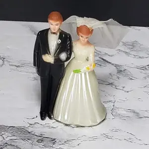 Wedding Cake Topper Vintage