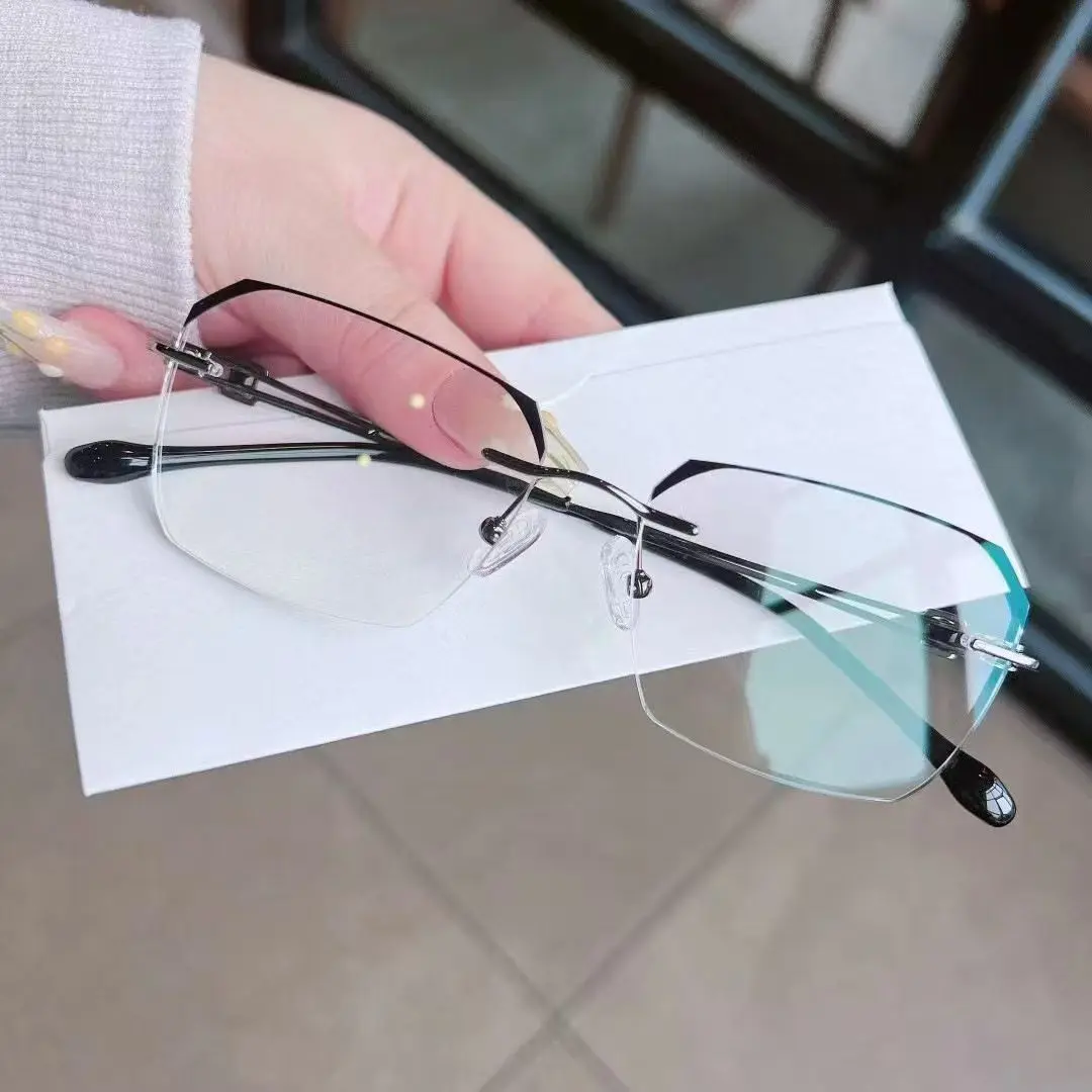 Diamond Edge Frameless Glasses – Blue Light Blocking Clear Readers for Men & Women. Lightweight Metal Temple Decor, Ideal for Gaming, Office, or Street Style.