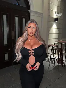 Women's Long Sleeve Sexy Bodycon Jumpsuit, Hollow Out Clubwear Romper, Elegant Tight-Fitting One-Piece Dress for Parties & Nightouts, Womenswear