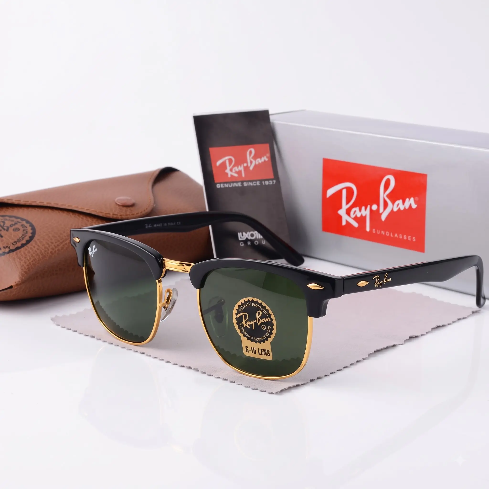 [Buy 2 get 1 Free] Ray-Ban Clubmaster Classic Sunglasses – Black Frame with UV400 Protection for Men & Women