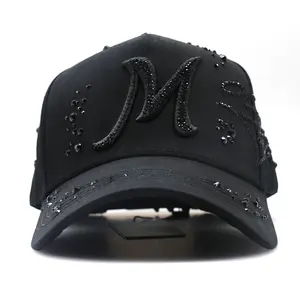 Black Full-Rhinestone Street-Style Baseball Cap — Embellished & Embroidered Hip-Hop Flat-Brim Hat, Unisex Adjustable Urban Streetwear Headwear