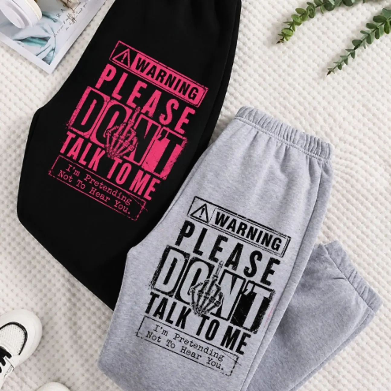 Warning Please Don't Talk To Me Graphic Sweatpants, Unisex Oversized Joggers, Soft Cotton Blend Fleece, Relaxed Fit, Funny Introvert Streetwear, Comfortable Lounge Pants for Everyday Wear, Gift For Him, Gift For Her, Gym and Travel, Trending 2026 R