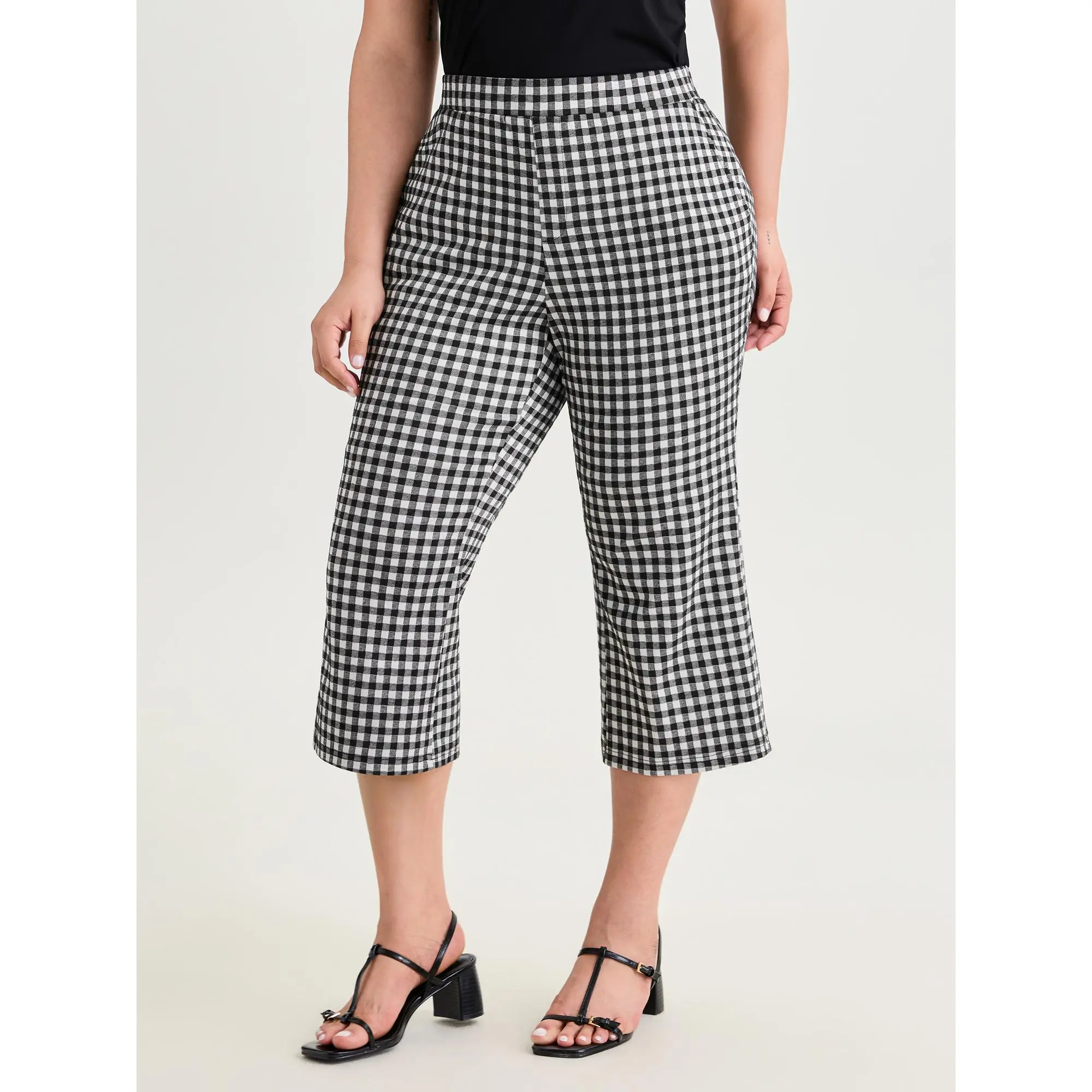 BloomChic Women's Plus Size Plaid Capri Pants, Mid Rise Casual Comfy Fit with Spandex, Pull-On with Smocked Waist and Functional Pockets