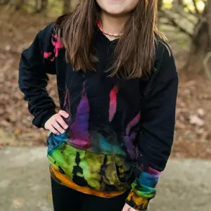 Hoodie Reverse Tie Dye Sweatshirt, Rainbow Tie Dye Hooded Pulliver, Soft Sweatshirt, One-of-a-kind Reverse Tie Dye, Casual and Comfortable Pullover, Tie Dye Style