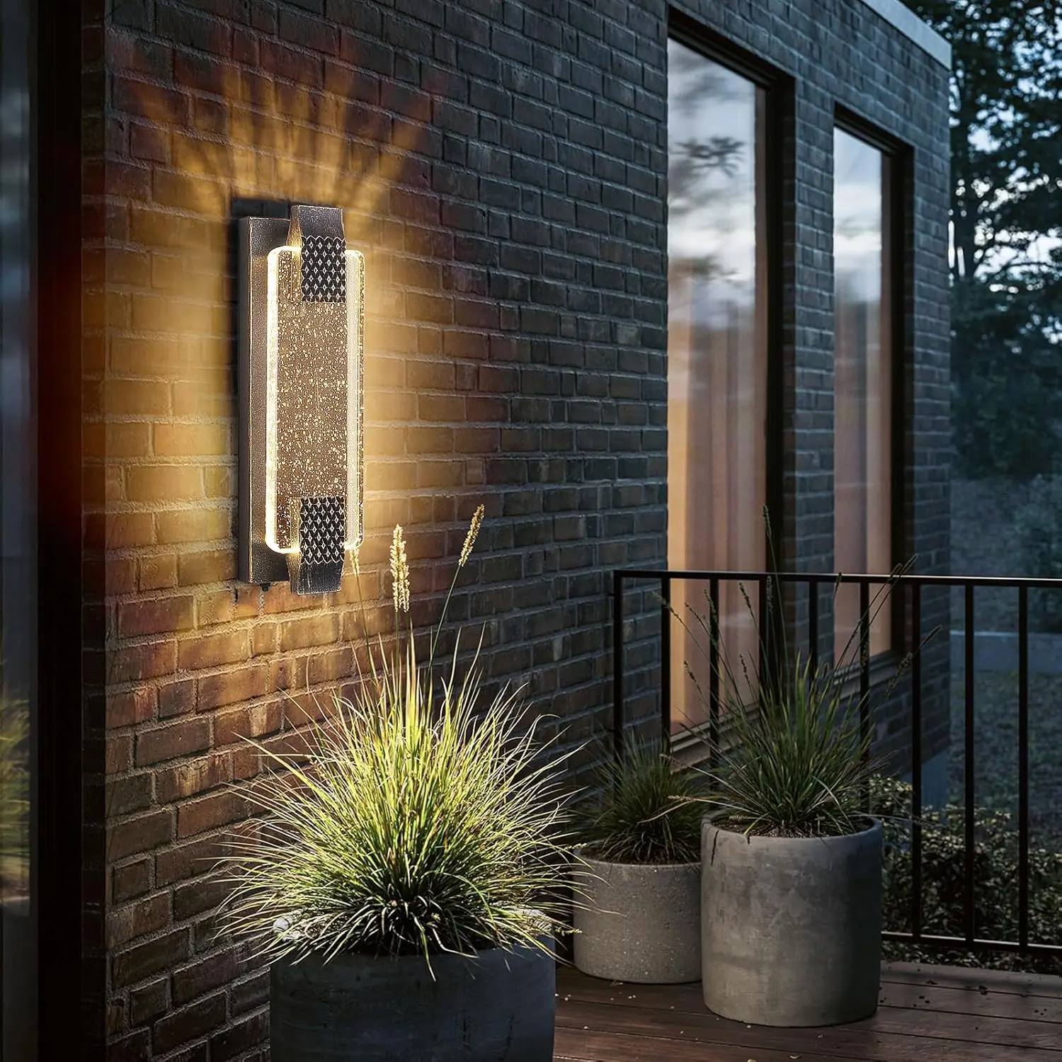 Dusk to  Outdoor Light,15.7 Inches LED Porch Lights Outdoor  Modern Outside Sconce Wall Mount for Doorway Hallway Porch Patio Yard Doorway Bronze