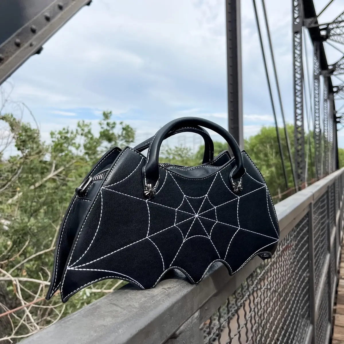 COBWEB BAT bag