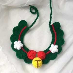 Christmas Knitted Scarf for Cats and Dogs, Pet Collar, Yarn Drool Towel, New Year Accessories Bib Collar Flower