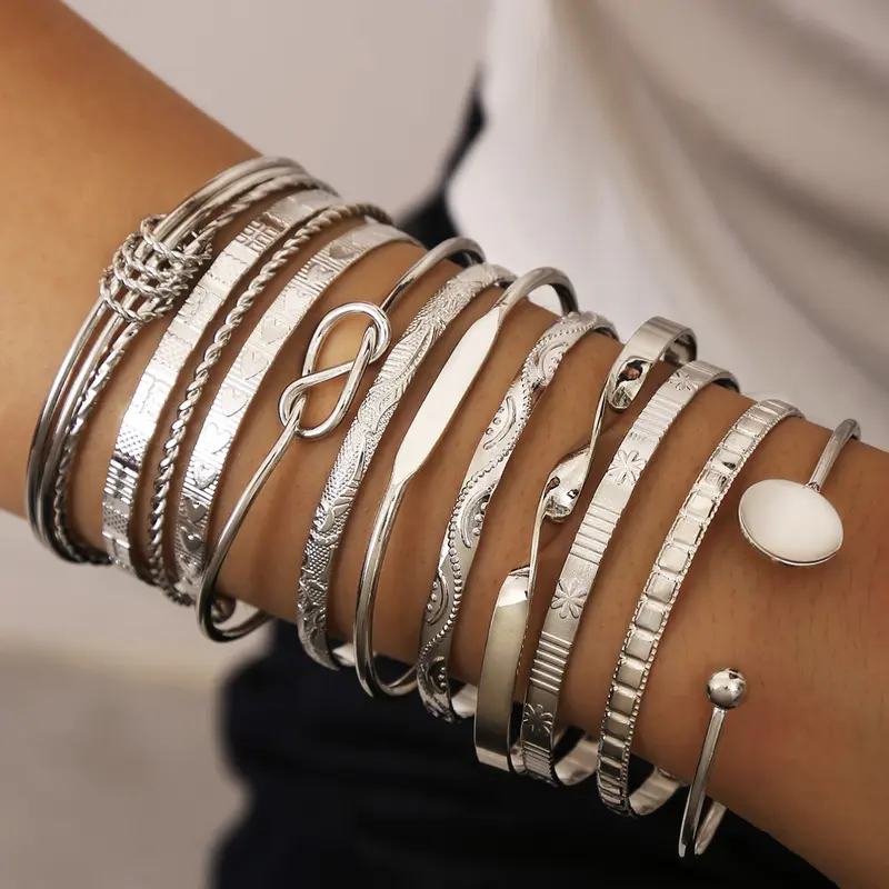 Heart Geometric Pattern Metal Stackable Bracelet Set 12 Pieces, Fashionable Bangles, Stylish Jewelry Collection, Matching Heart Bracelets, Perfect Gift for Women & Girls, Heart Cuff Bracelet