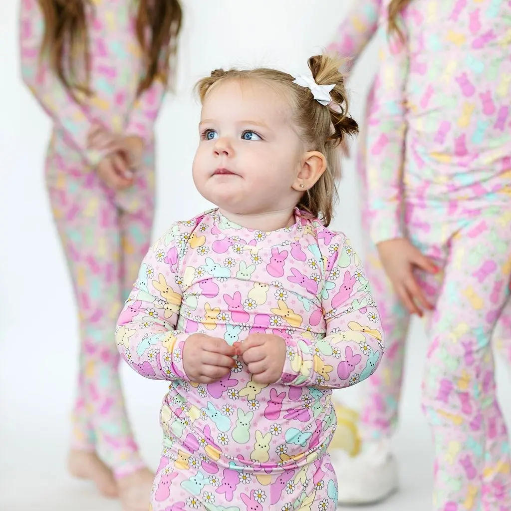 Girls PEEP Pajama - Comfortable Pajama Set with Long Sleeves and Comfortable Fit