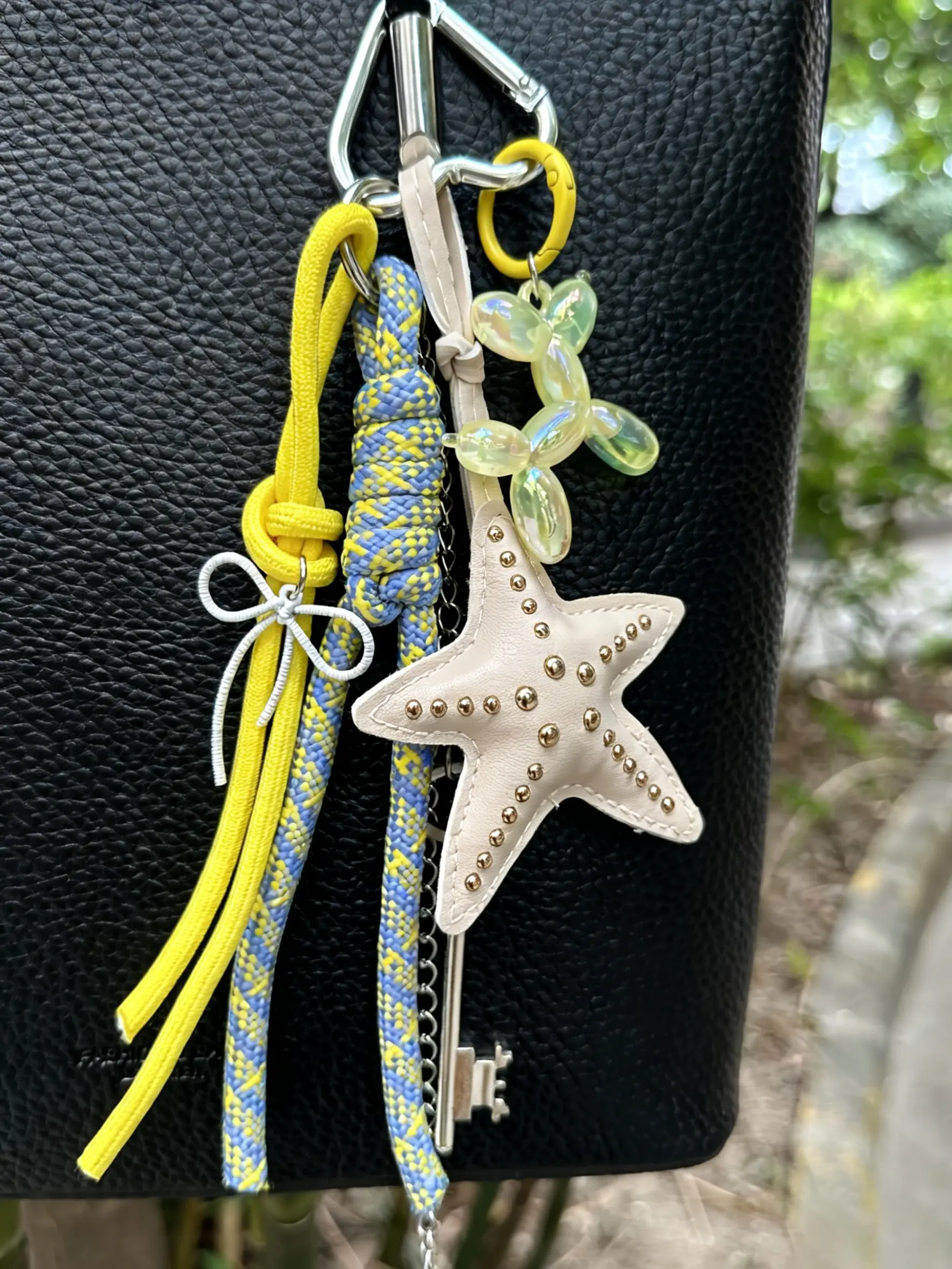 Bag Charm Pendants Riveted Stars Bag Charm Stylish Backpack Charm High Quality Individualistic And Trendyfashionable And Versatile Exquisite Color Blocking Couple Gifts Suitable For Bags And Keys Gift To A Friend Keychain Trendy Bag Charms
