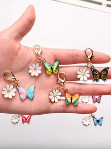 Cute Mini Butterfly & Daisy Keychain Set, Keychain For Bags, Suitable For Bag Pendant, Bag Chain, Bag Decor, Animal Theme Design, Perfect For Bag Charm, Keychain, Car Keychain, Ideal Gift For Holiday, Mother's Day, Graduation
