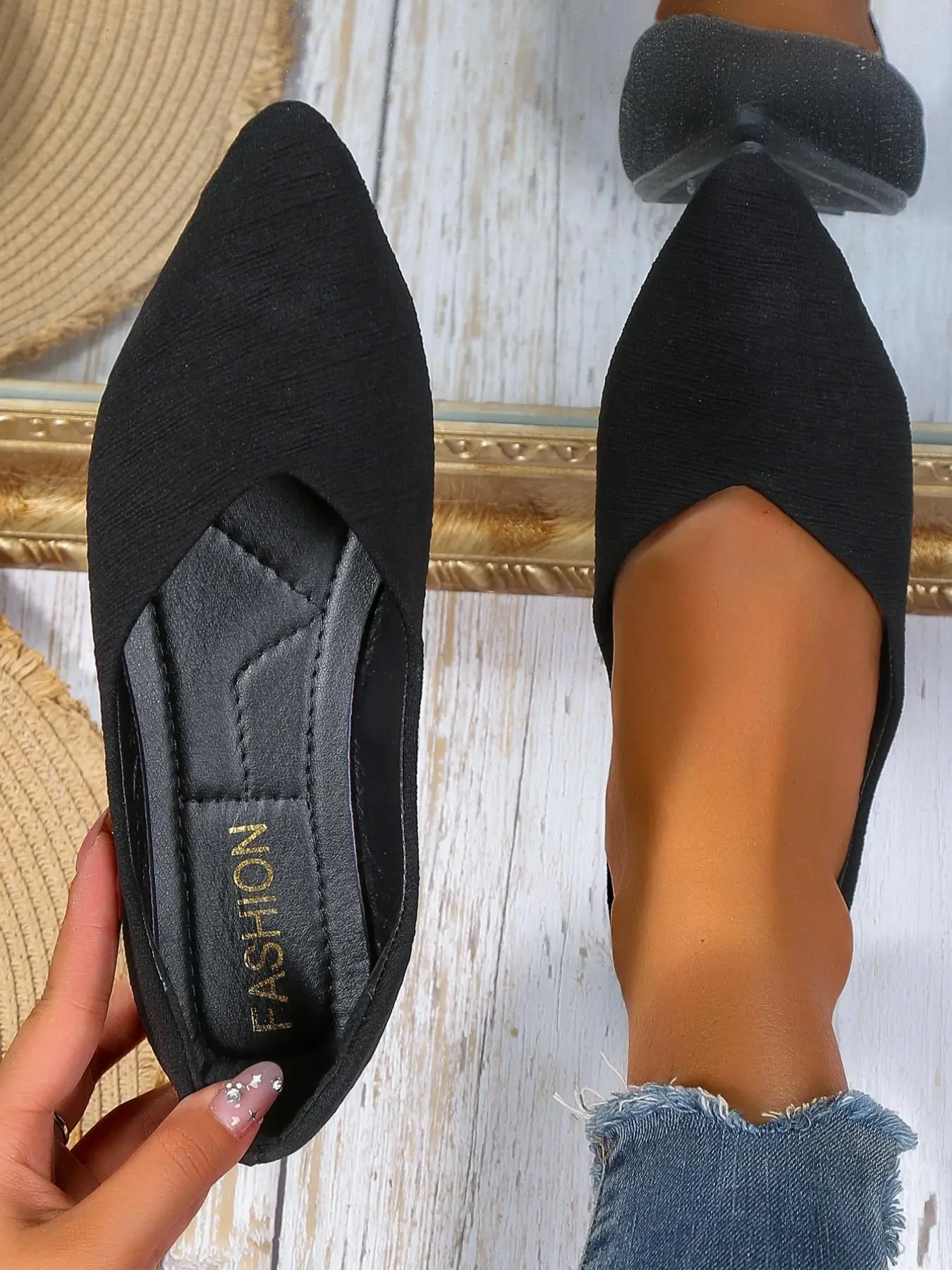 Women's Elegant Minimalist Pointed Toe Thin Shoes, 2024 New Trendy Casual Soft Breathable Flat Shoes for Banquet & Wedding Party, Chic All-match Women