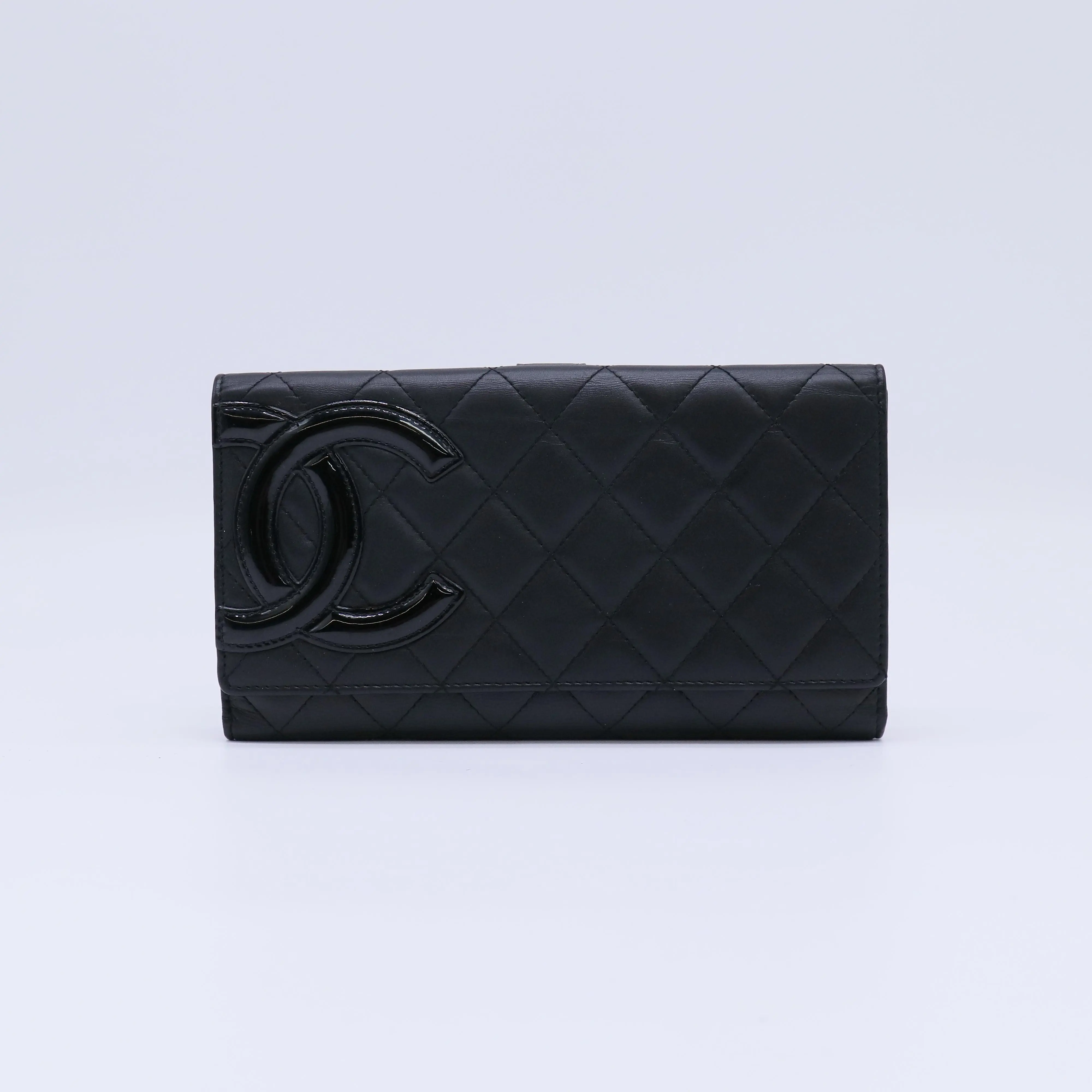 Pre-owned CHANEL Leather Small Leather Goods Cambon Ligne Long Flap Wallet W21812