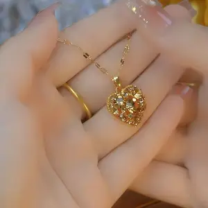 Luxury Heart Pendant Necklace, Micro-Pave Zircon Full Rhinestone Design, Chic Minimalist Elegant Statement Collarbone Chain for Women DZXL3497