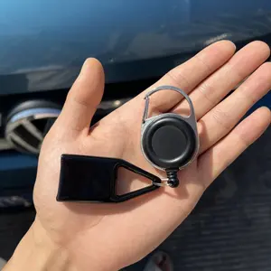 1pc Retractable Lighter Clip Keychain - Classic Lighter Cover with Assorted Colors for Convenient Accessory