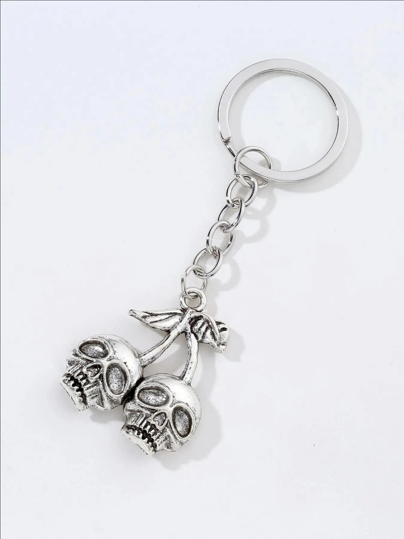 Skull Design Pendant Keychain, Street Style Keychain for Men & Women, Trendy All-match, Exquisite & Stylish Keychain for Birthday Gift, Charm, Fashionable Zinc Alloy Keychain