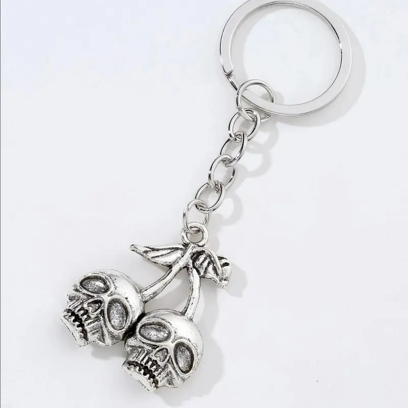 Skull Design Pendant Keychain, Street Style Keychain for Men & Women, Trendy All-match, Exquisite & Stylish Keychain for Birthday Gift, Charm, Fashionable Zinc Alloy Keychain