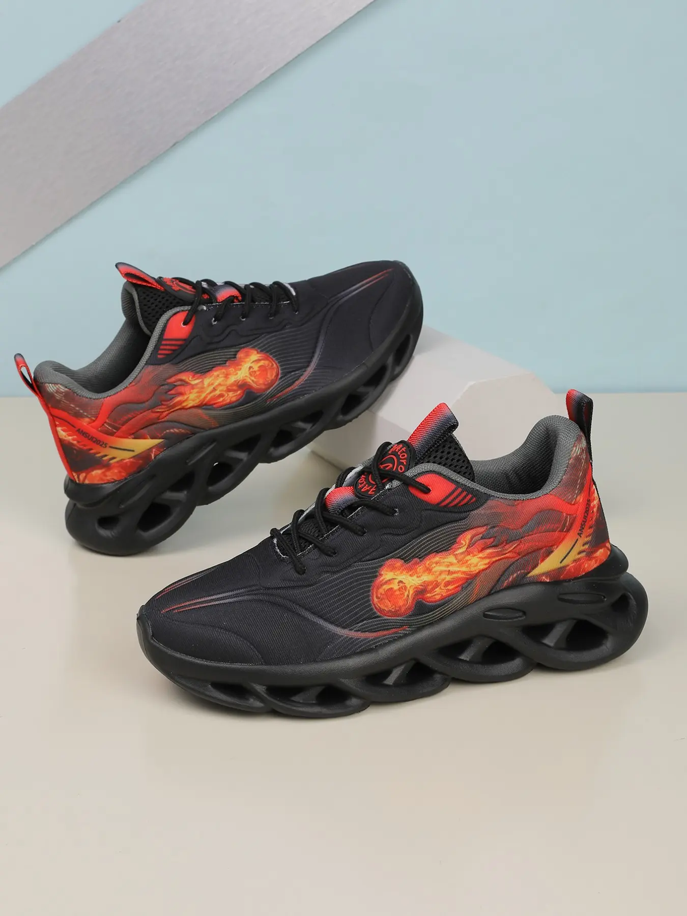 Unisex Gradient Flame Dad Shoes, Trendy Sneakers, Lightweight Thick Sole Sports Casual Sneakers, Comfortable Daily Walking Shoes for Men and Women, Thick Soled Sneakers