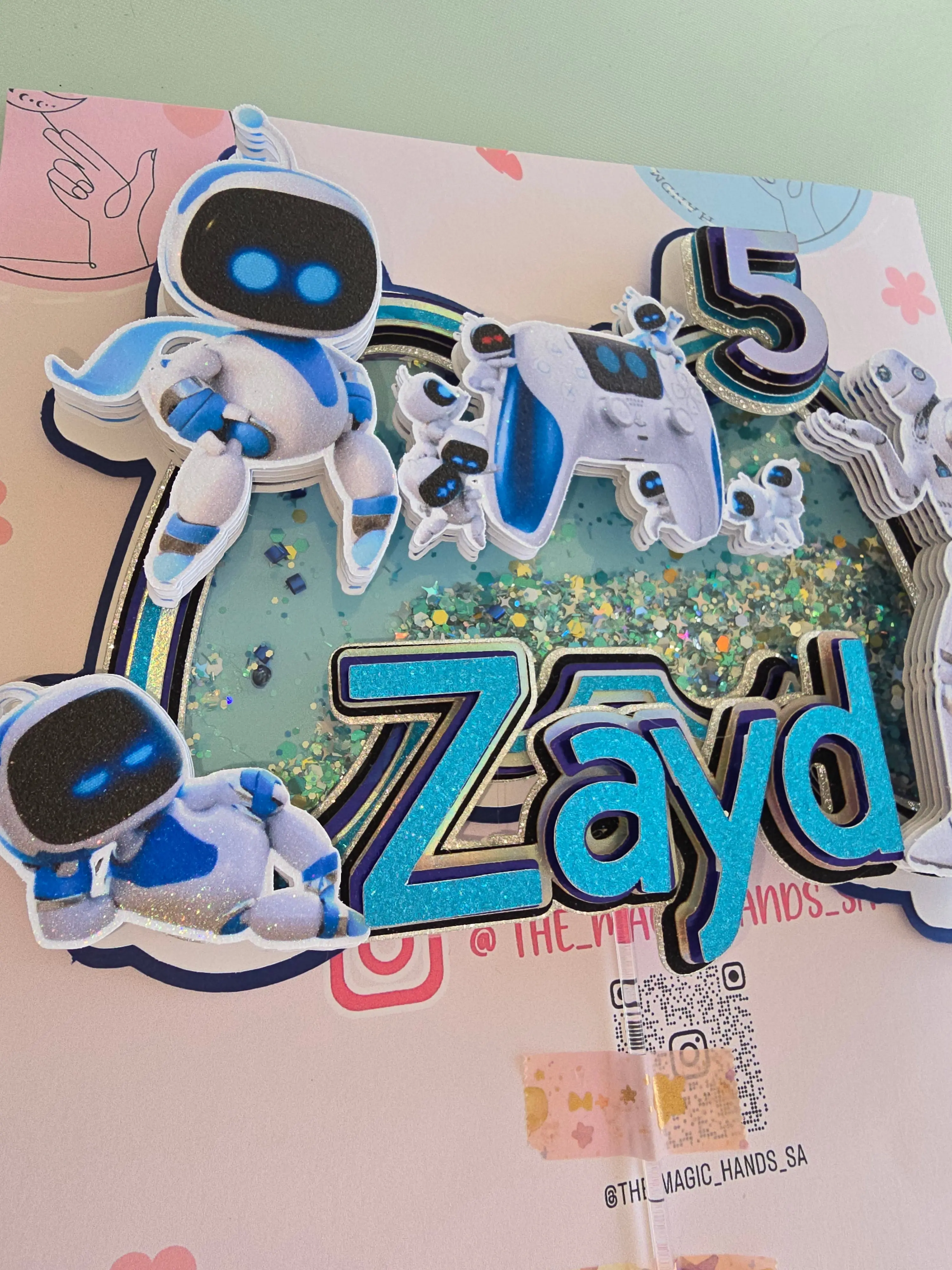 Handmade Customizable 3D Glitter Cartoon Astrobot Cake Topper - Whimsical Playful Happy Birthday Cake Decoration for Home Festive & Party Supplies