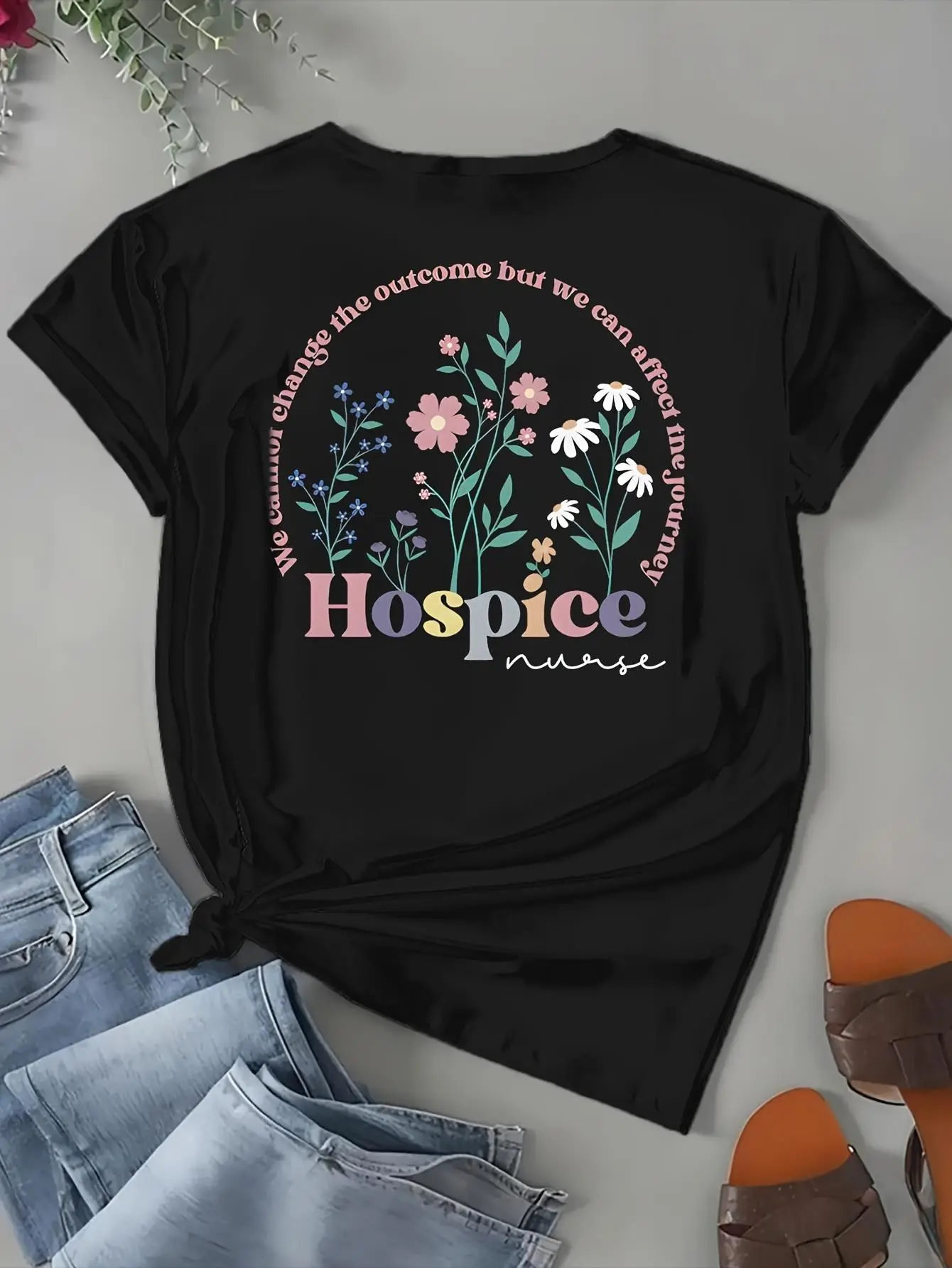 Plus Size Nursing Scrubs Or Casual T-Shirt Featuring a Floral Design on The Back, Ideal for Hospice Nurses.This Soft, Stretchy Crew Neck Top Is Perfect for Everyday Wear in Hospitals Or Nursing Homes.It Is Designed to Be Comfortable And Accommodat