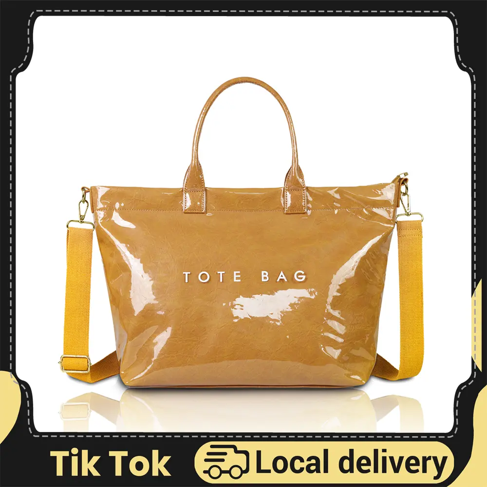 Women's pvc tote bag Large Capacity letter pattern Kraft Paper Bag Clear Plastic Shoulder Bag Waterproof Travel Handbag
