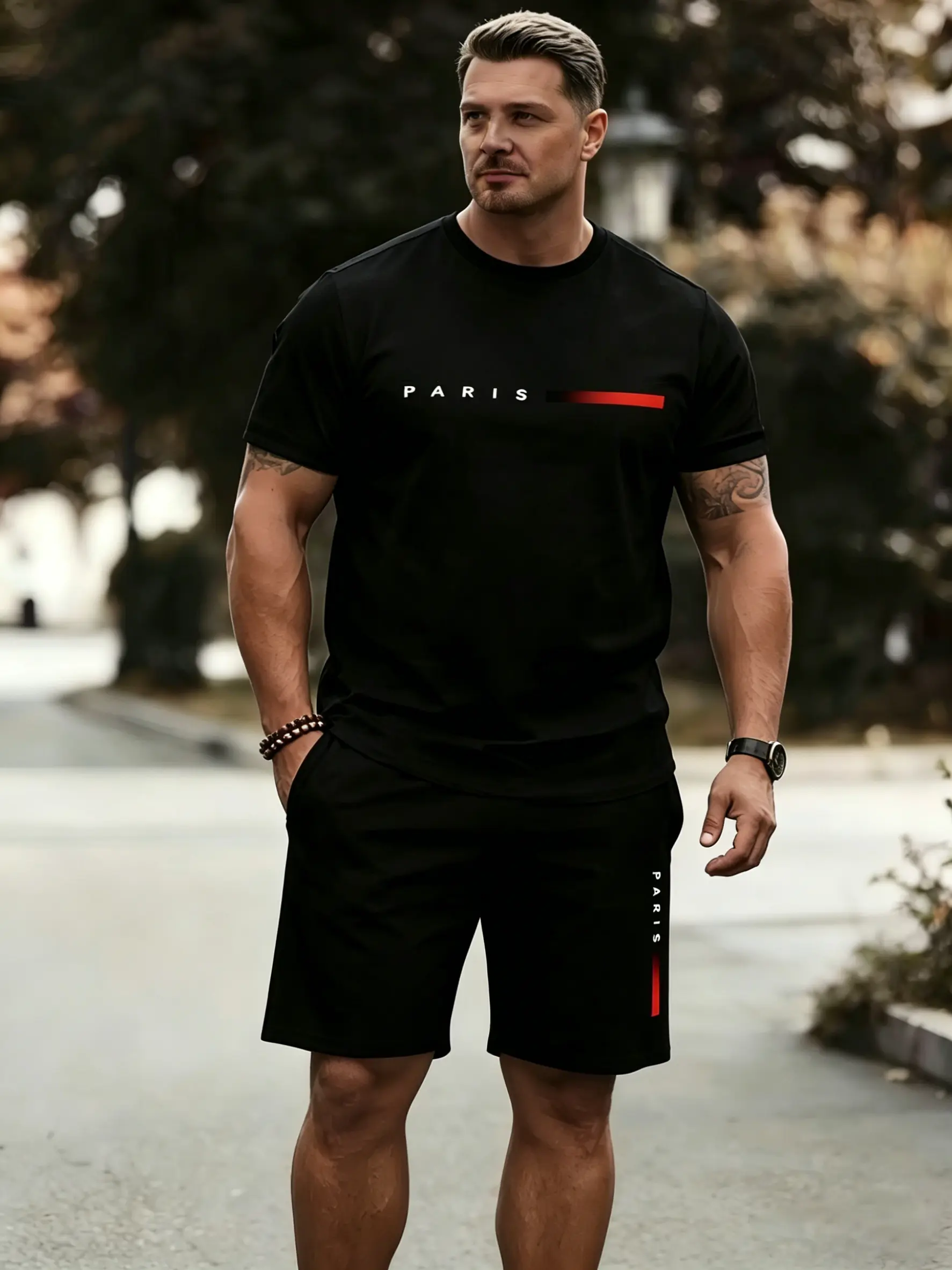 Summer men's fashionable breathable lightweight short sleeved T-shirt and shorts set, a regular outdoor clothing suitable for daily wear in summer
