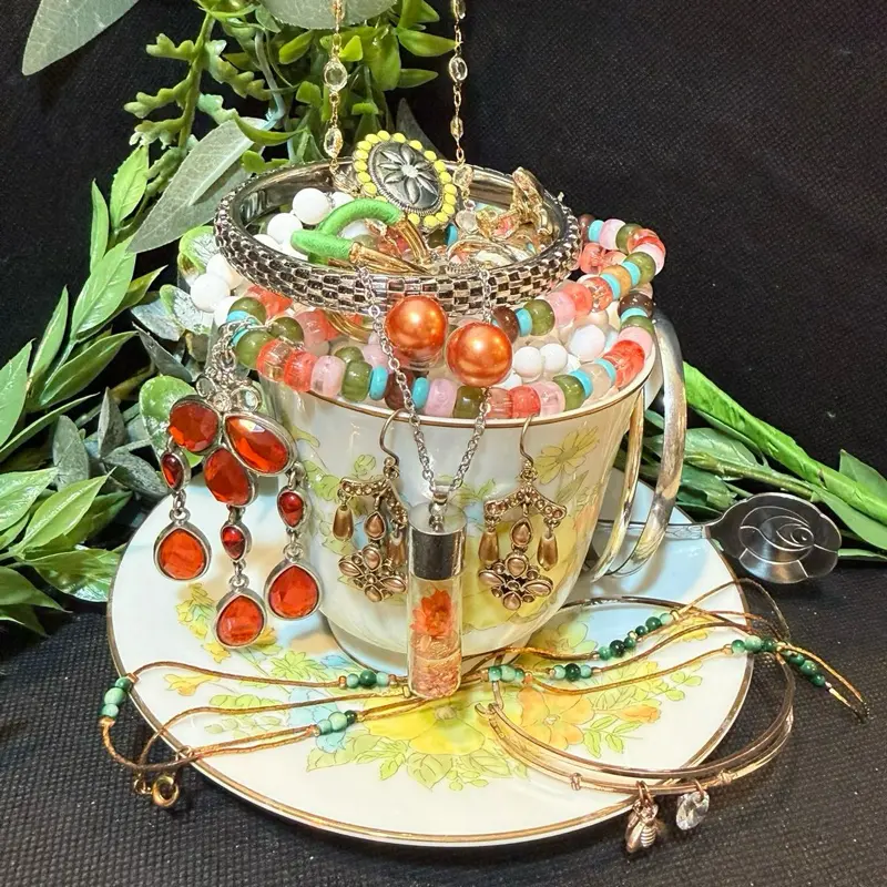 Mystery Jewerly Teacup
