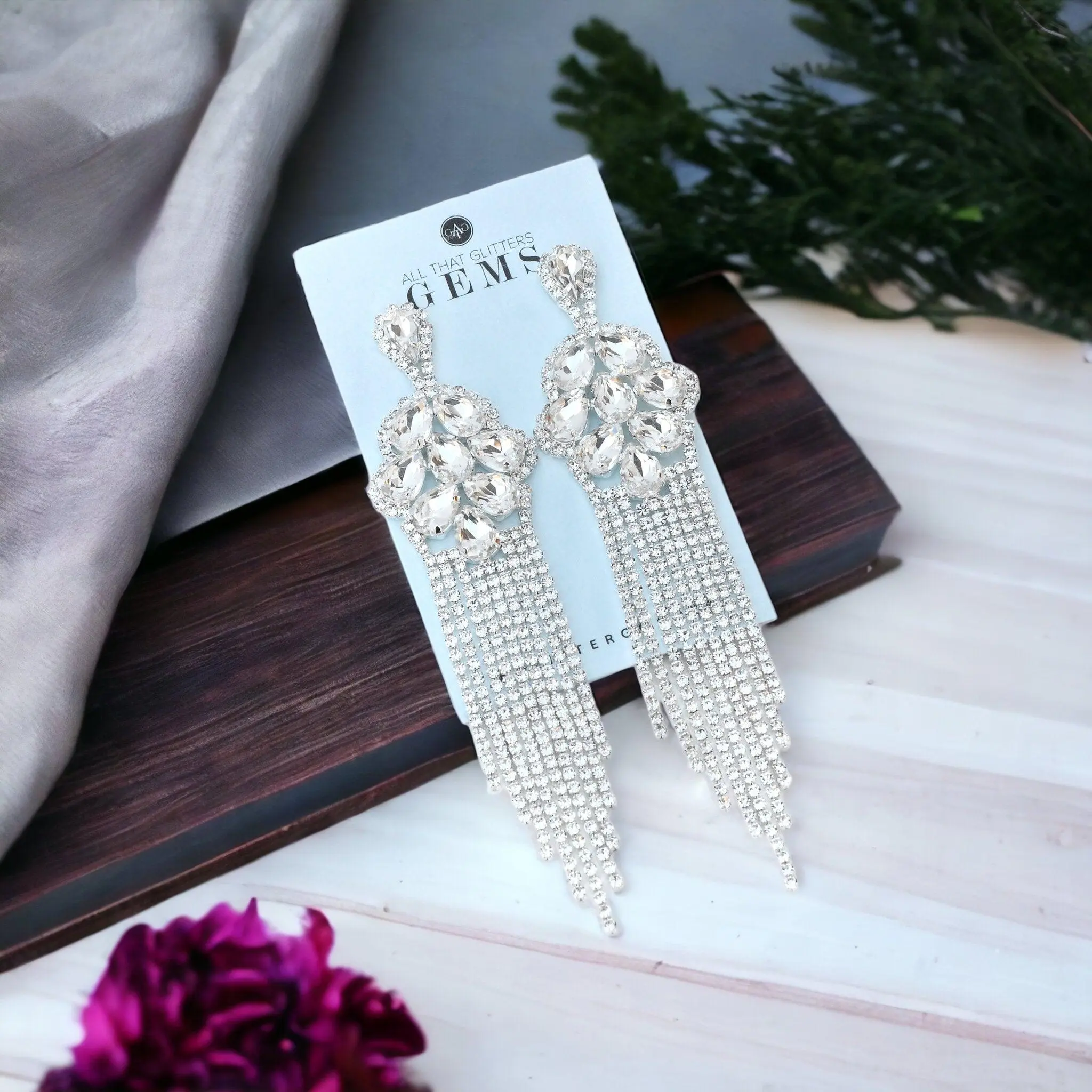 Aaliyah - clear silver dangle rhinestone earrings