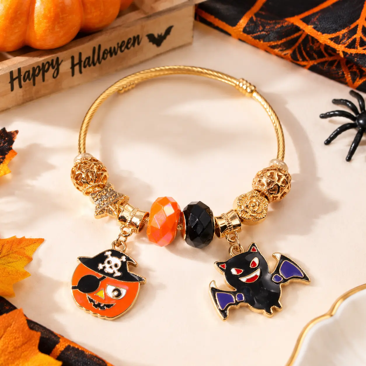 Halloween Charm Bracelet with Pumpkin Bat Pendant, Cute Beaded Bangle Jewelry for Party Costume Accessories