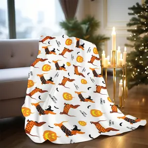 Halloween Dog Throw Blanket Pumpkin Soft Blanket for Bed Extra Large Machine Washable All Season Flannel Anti Seasonal Blanket Comfort for Home Office Travel & Camping Gifts for Women Girls Friend'