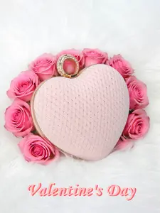 【Valentine's Day】Lady's Sparkling Heart Shape Evening Bag, Elegant Clutch with Short Chain Handbag, Fashion Chain Shoulder Bag Crossbody Bag, Rhinestone Ring Lock Closure, Suitable for Wedding, Party, Prom, Holiday Gift, Elegant Purse