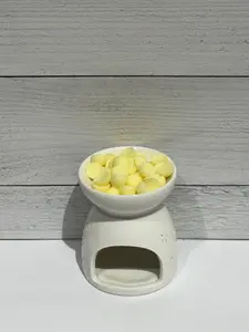 Aroma Dots - Banana - Yellow Round Fragrance Dots, Wax Melts, Banana Scented
