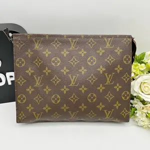 Pre-owned Louis Vuitton As Shown Shoulder Bags Monogram Pochette Toilette 26 Clutch Cosmetic Bag lv8809ns