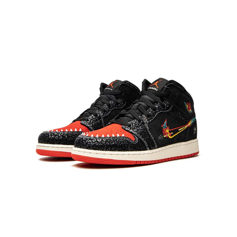Jordan 1 Mid SE GS "Siempre Familia" DN5121 001